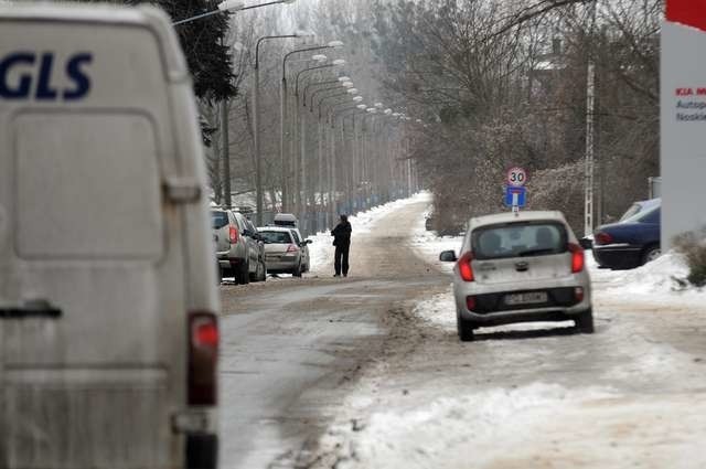 Miejski Zarząd Dróg zapowiada remont ulicy Popiełuszki jeszcze w tym roku, m.in. na odcinku od hotelu Copernicus do salonu KIA