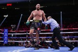 Tyson Fury nadal królem wagi ciężkiej. Deontay Wilder znokautowany po kapitalnej walce [WIDEO]