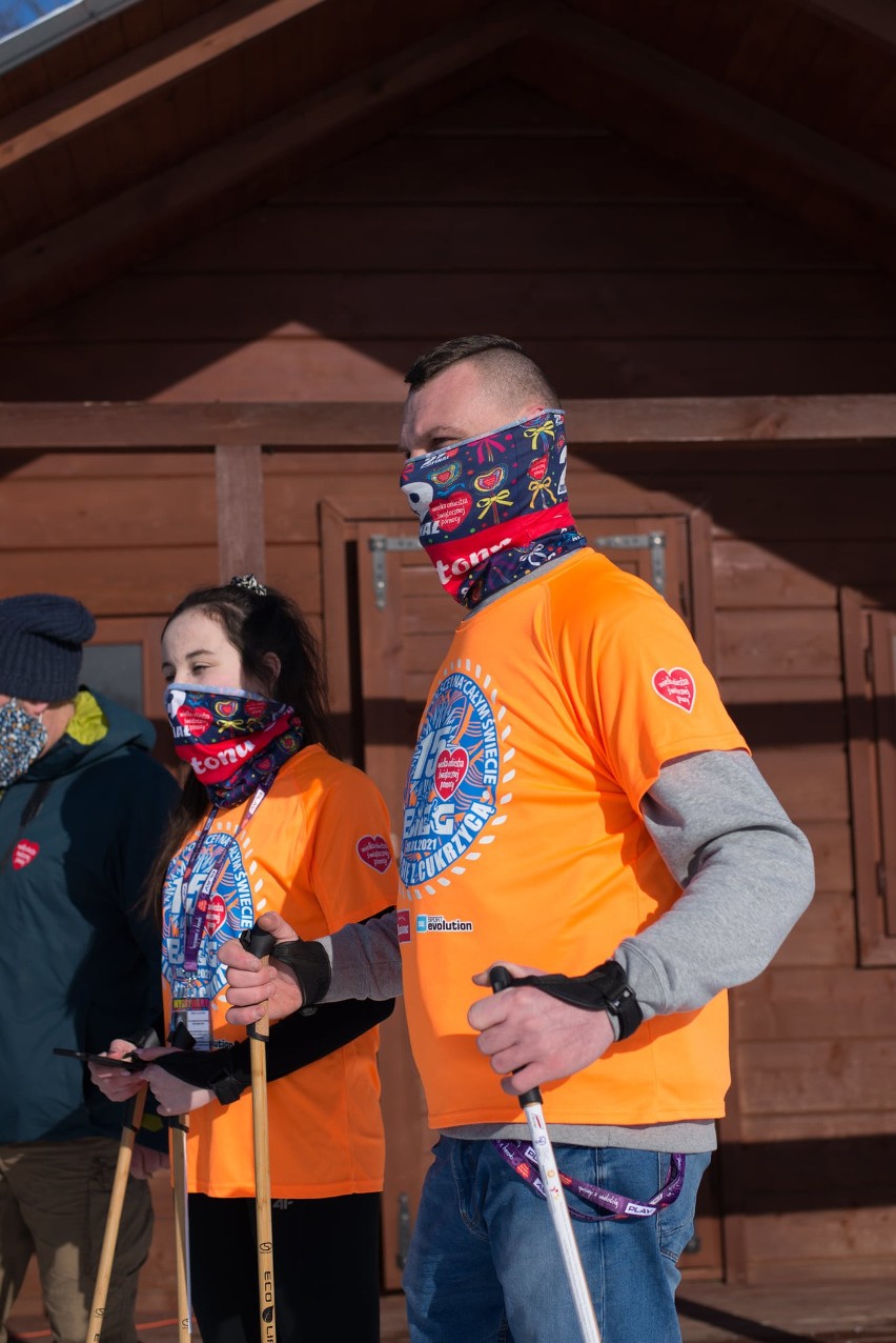 W Koprzywnicy policzyli się z cukrzycą - był bieg oraz marsz nordic walking wokół zalewu [ZDJĘCIA]