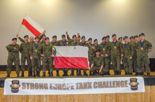 W zawodach Strong Tank Europe Challenge 2016 pancerniacy z Żagania zajęli trzecie miejsce.