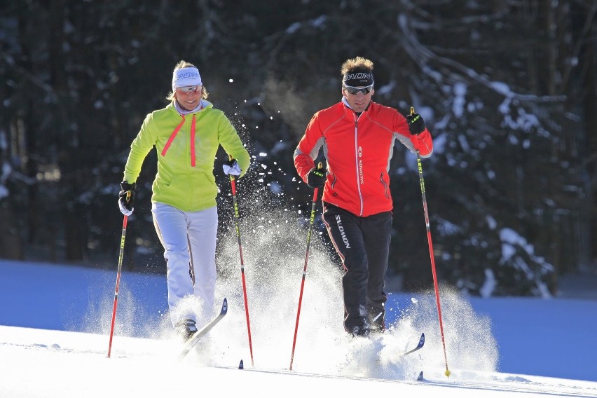 Trasy biegowe światowego formatu: narciarstwo biegowe dla amatorów i zawodowców
