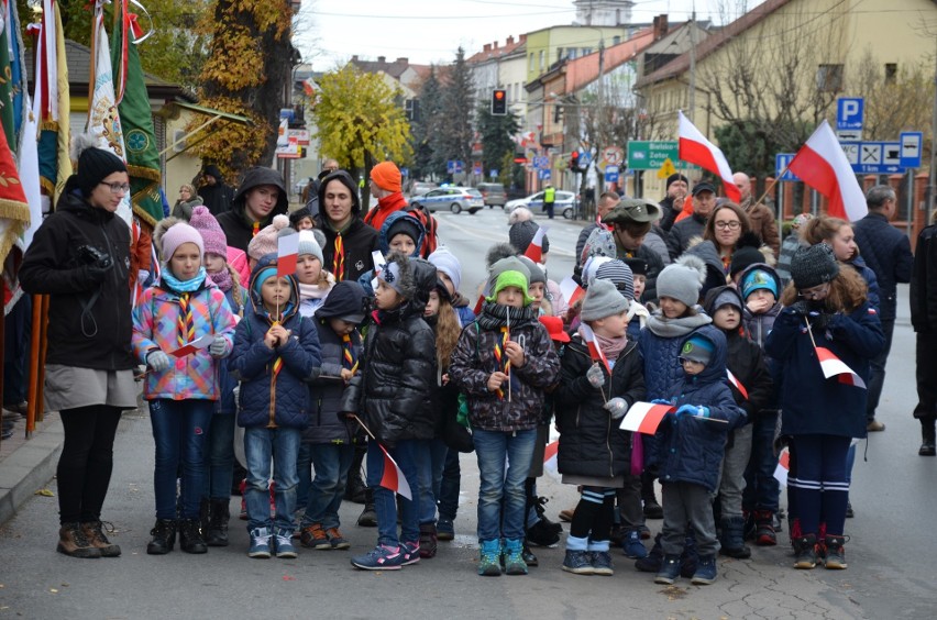 Wadowice. Oddano hołd walczącym i poległym za ojczyznę [ZDJĘCIA]