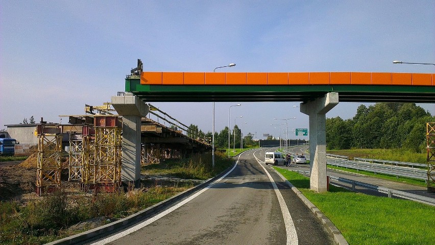 kładka dla pieszych na wysokości ulicy Witkacego jest gotowa...