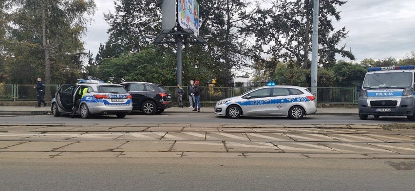 Pościg za kierowcą audi w Szczecinie. Uciekał od granicy, zatrzymali go na Pomorzanach   