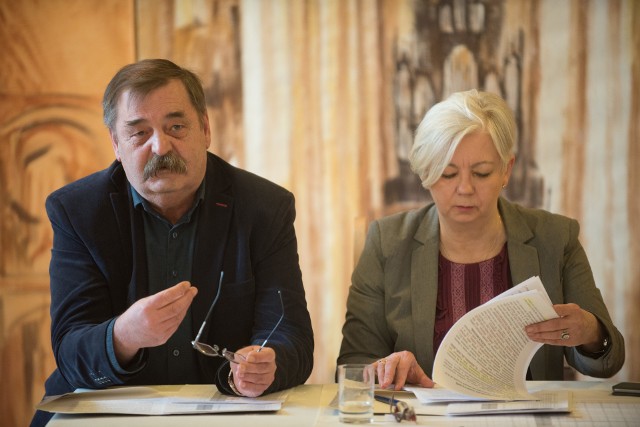 Edward Wiśniewski i Urszula Polak podczas konferencji ZNP