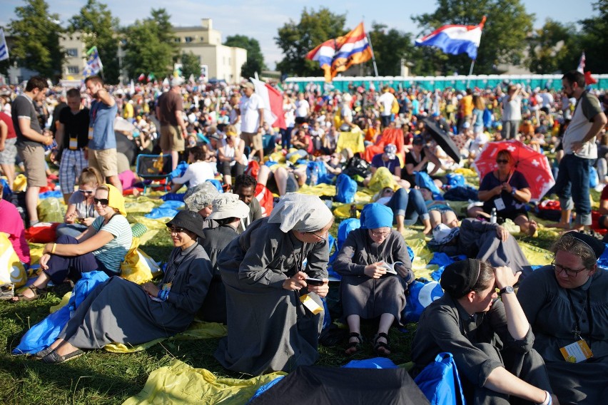 ŚDM 2016: Pielgrzymi na krakowskich Błoniach