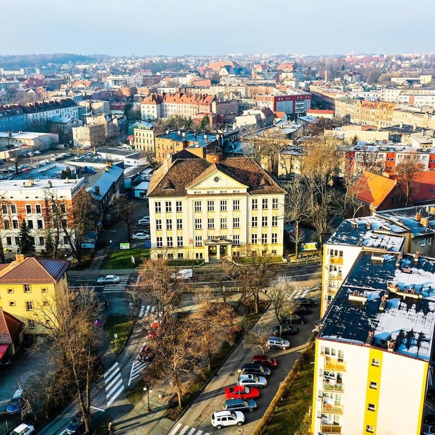 Tarnowskie Góry z lotu ptaka. Zobacz kolejne zdjęcia....