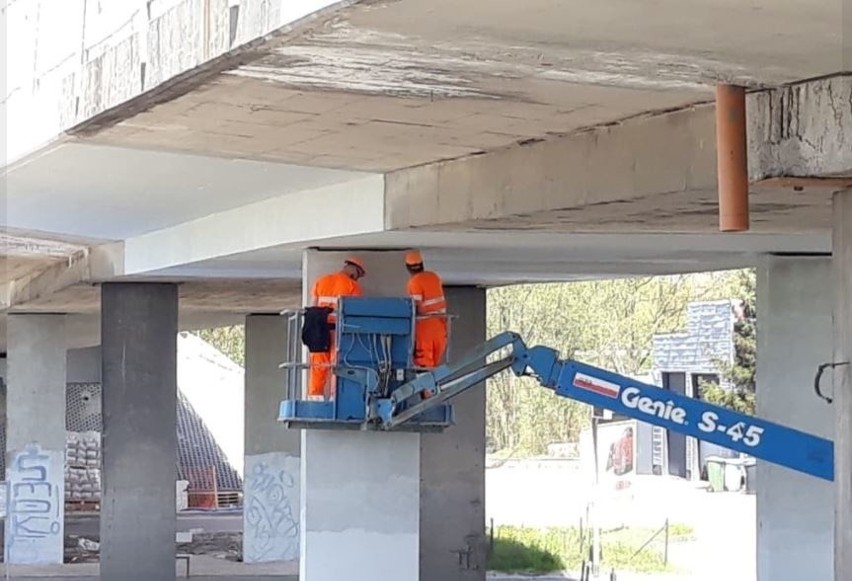 Remont wiaduktu na ulicy Kowalskiej we Wrocławiu.