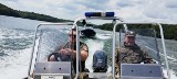 Jezioro Solińskie. Policjanci szlifowali umiejętności z ratownictwa wodnego [ZDJĘCIA]