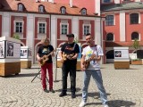 Darmowe koncerty i nauka gry na ukulele. Wyjątkowy festiwal w Poznaniu stratuje już 2 czerwca. Zobacz program