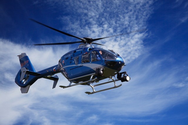 Ekipy ratunkowe nie odnalazły zwłok pasażerów i pilota helikoptera, który rozbił się na Alasce