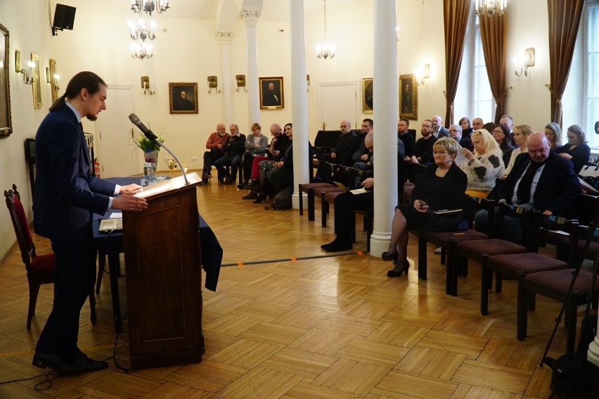 Podczas konferencji sala Poznańskiego Towarzystwa Przyjaciół...