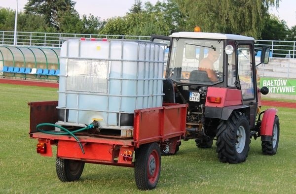 Mocno zmieniony Alit Ożarów zaczyna sezon w Hummel 4 lidze. Trener Paweł Rybus musi budować drużynę, ale jest optymistą