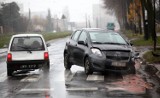 Wypadek na Warszawskiej w Łodzi. Dwie osoby zostały ranne [ZDJĘCIA]