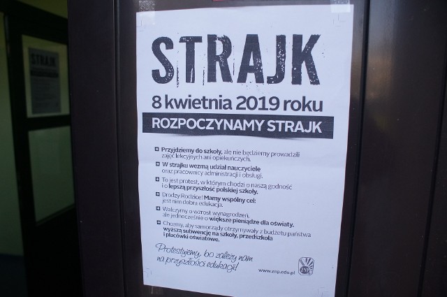 Władze Inowrocławia popierają trwający od 8 kwietnia strajk nauczycieli