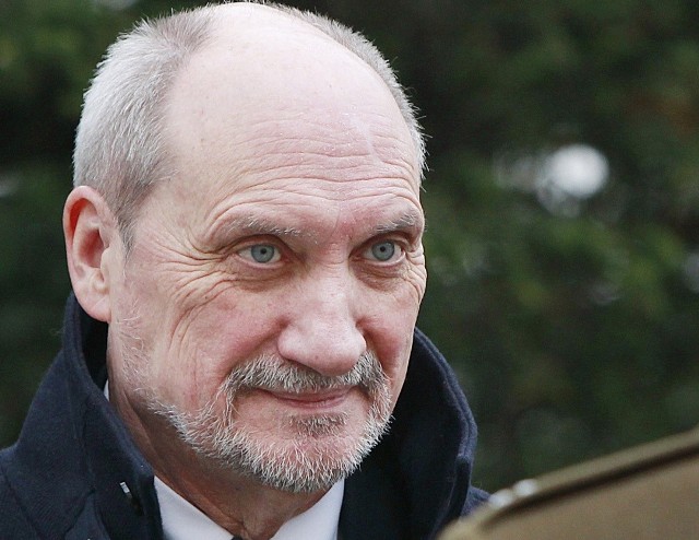 Minister obrony narodowej Antoni Macierewicz