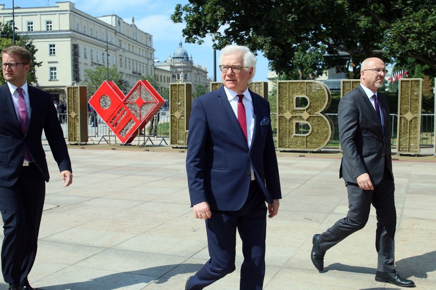 Ministrowie spraw zagranicznych Polski, Ukrainy i Litwy w Lublinie. Powołali „Trójkąt Lubelski". Zobacz zdjęcia