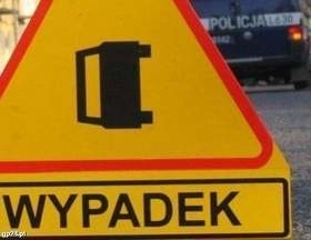 Wypadek w Sycewicach. Dwie osoby w szpitalu