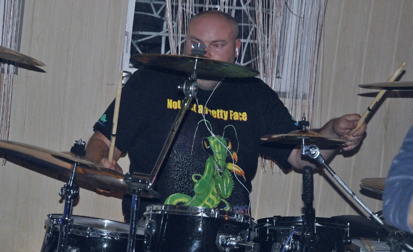 Daniel Tomaszewski, perkusista zespołu Megaraż