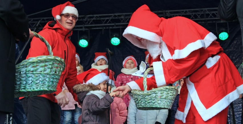 Drugi dzień Jarmarku Świętego Mikołaja w Grudziądzu...