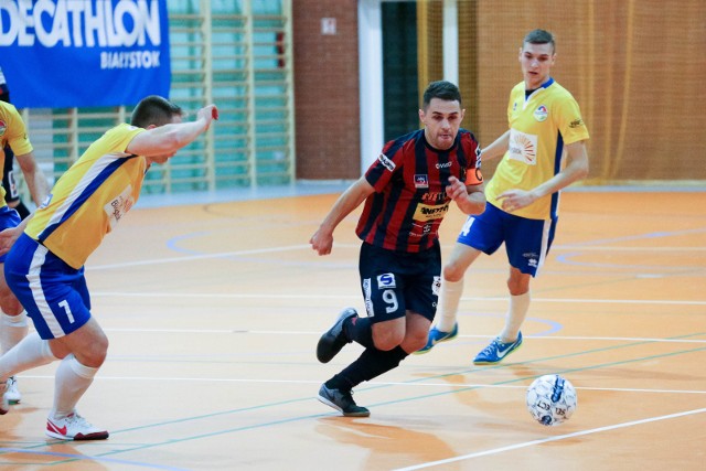 Bialystok 28.10.2017 futsal moks - pogon szczecin fot. anatol chomicz / polska press / gazeta wspolczesna / kurier poranny