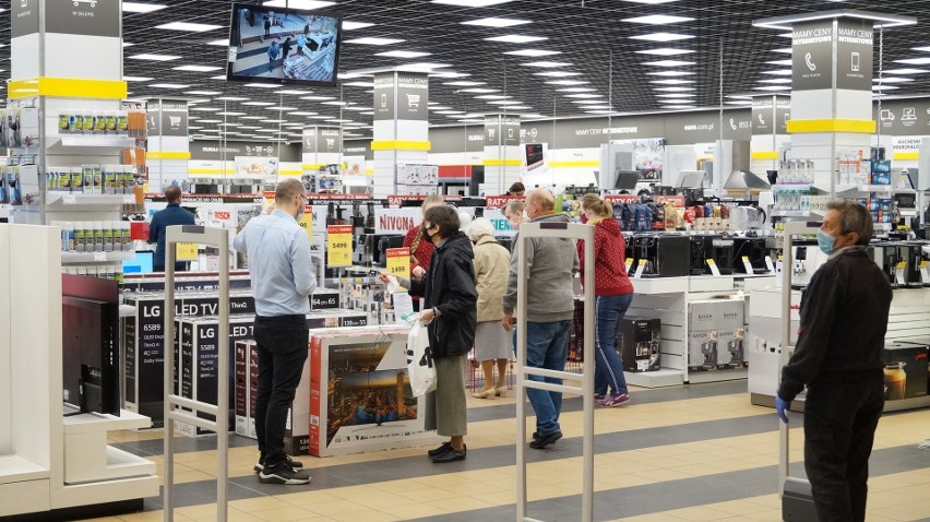 Galeria Jurajska znów otwarta. Nie wszystkie sklepy jednak...