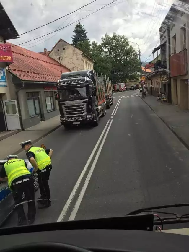 W centrum makowa Podhalańskiego często dochodzi do groźnych wypadk&oacute;w - zdjęcie poglądowe.