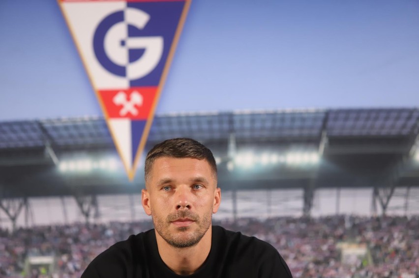 Łukasz Podolski, tak jak obiecał, na koniec kariery został...