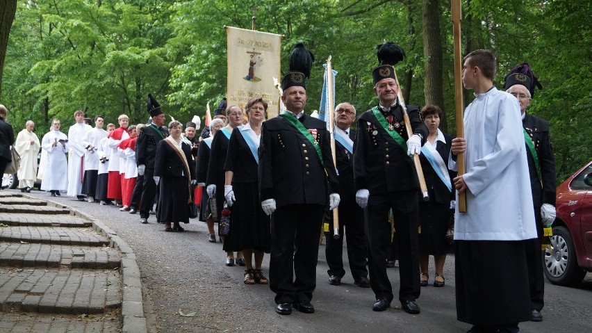 Boże Ciało w Jastrzębiu: tłumy na procesji