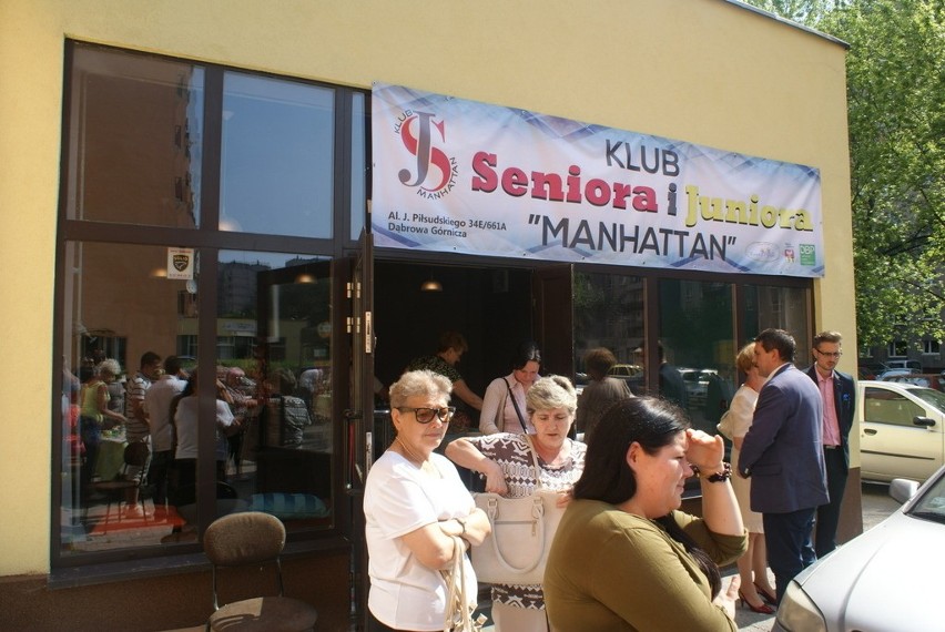 Klub Seniora i Juniora Manhattan oficjalnie otwarty został w...
