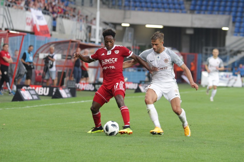 Piast Gliwice – Zagłębie Lubin 2:1. Trzecia z rzędu wygrana. W Gliwicach mają lidera! RELACJA, ZDJĘCIA