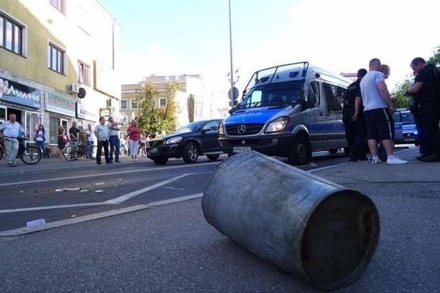 Do bójki doszło pod koniec lipca przy przystanku na ulicy Malmeda.