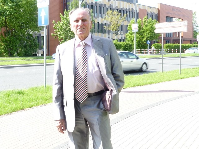 Dr Stanisław Rakowicz - wojewoda toruński, były dyrektor zakładów w Toruniu i w Bydgoszczy, honorowy konsul Peru