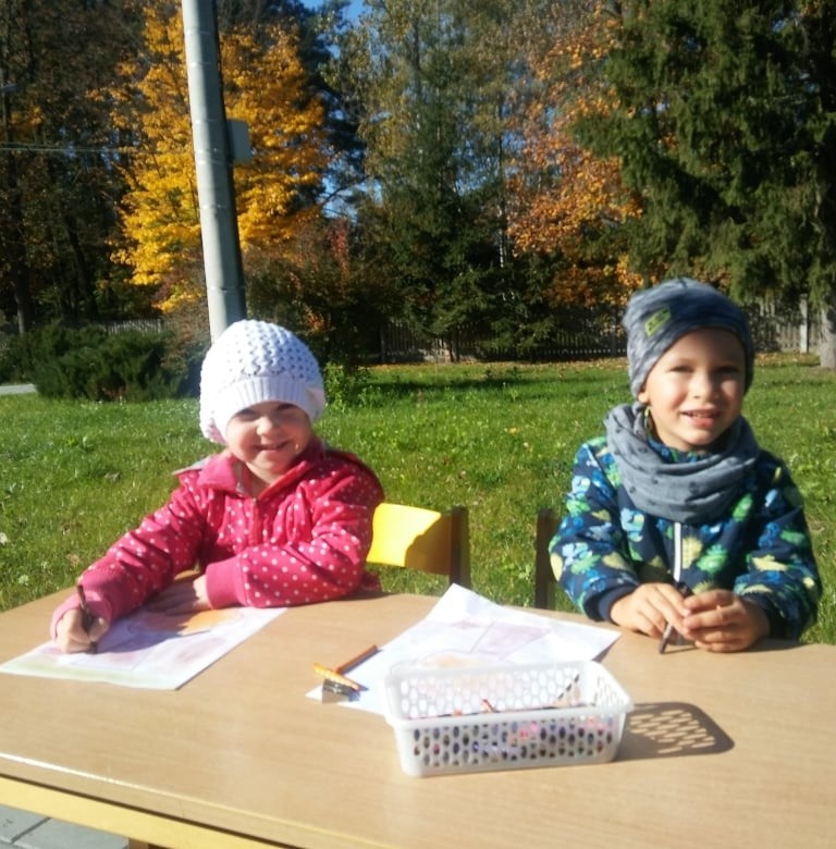 Kolejna ciekawa akcja w Połańcu - tym razem plener rysunkowy "Jesień oczami przedszkolaków" [ZDJĘCIA]