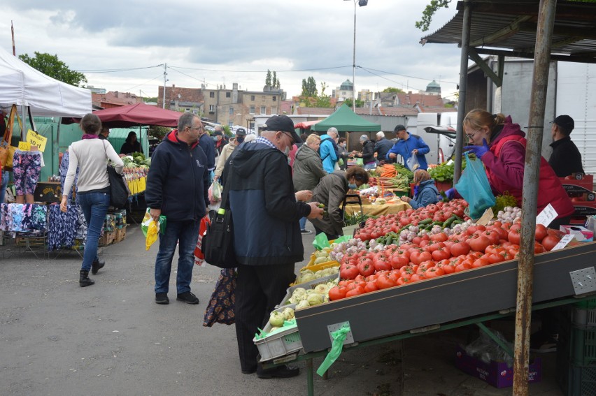 Na targowisku przy ul. Owocowej w Zielonej Górze największy...