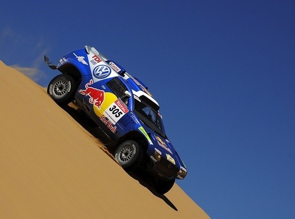 Jeden z Volkswagenów na trasie ubiegłorocznego Dakaru.