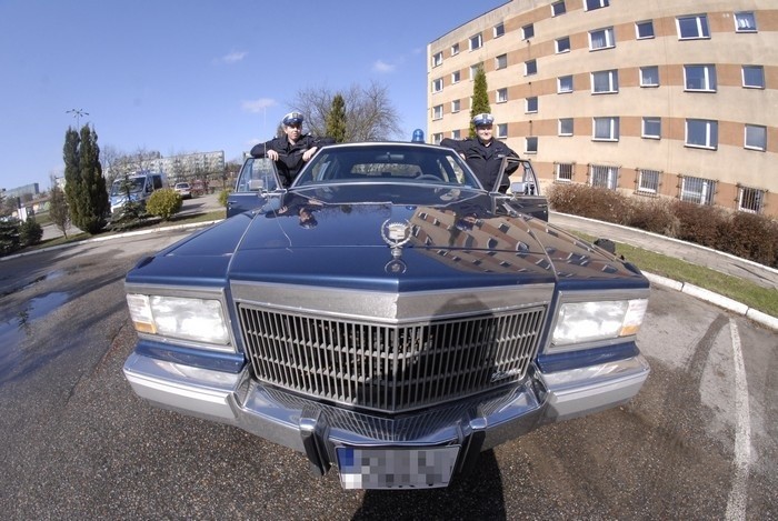 Cadillac w słupskiej policji