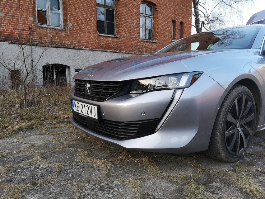 Peugeot 508...