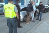 Śląscy policjanci rozbili mafię śmieciową. Grupa składowała niebezpieczne odpady m.in. w Bytomiu, Mikołowie, Sosnowcu