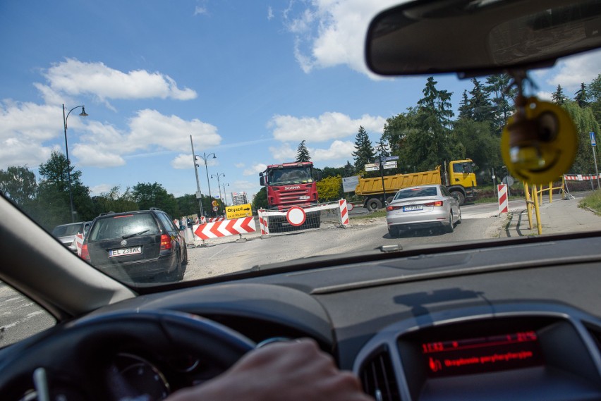 Trwa remont mostu drogowego w Toruniu. Kierowcy, którzy chcą...