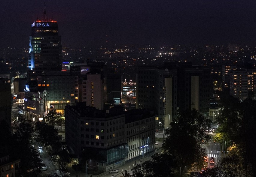 Filharmonia i Szczecin z lotu ptaka. Świetne nocne zdjęcia