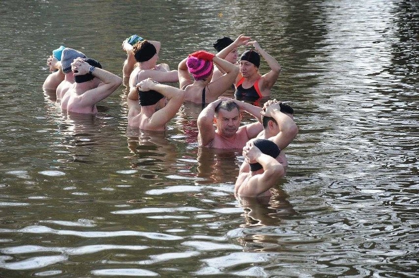 Morsy z gminy Pakość w miniony weekend spotkały się na plaży...