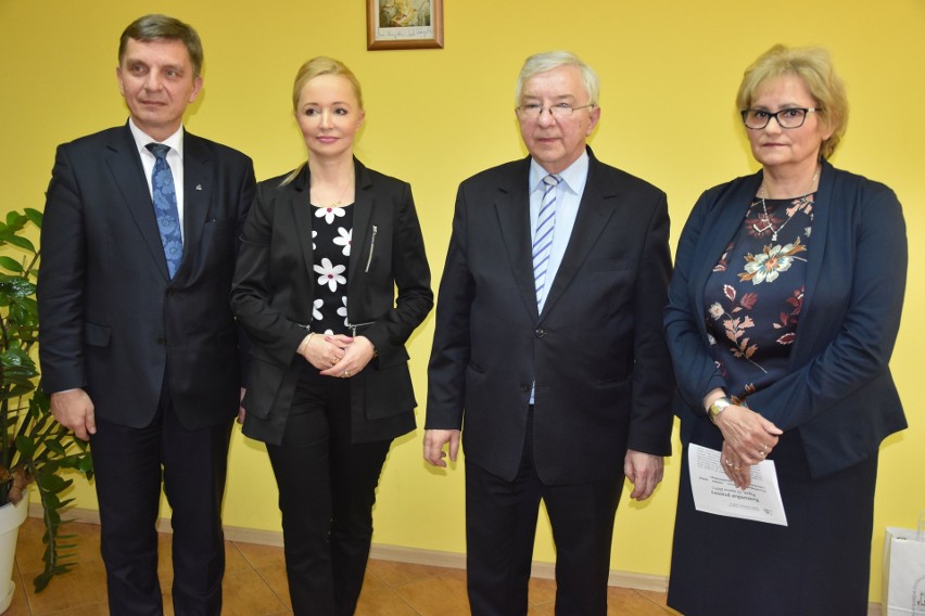 Od lewej: Andrzej Pruś, Agnieszka Kuś, Krzysztof Lipiec i...