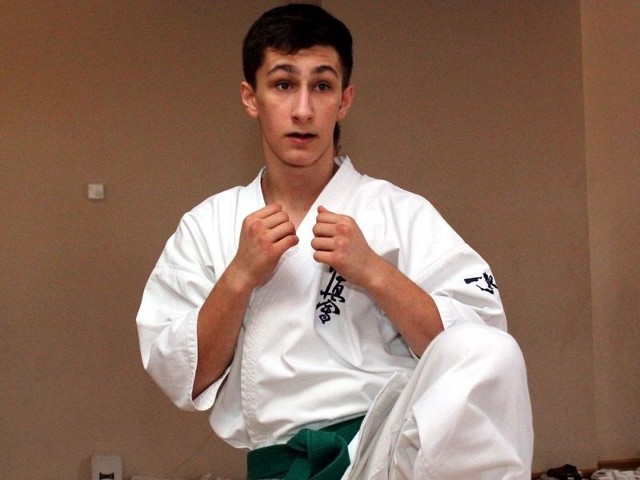 Aleksander Krajanowski to niezwykły talent Ostrołęckiego Klubu Karate Kyokushin.