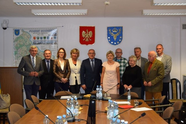 W poniedziałek w Starostwie Powiatowym w Kozienicach zostało podpisane porozumienie.