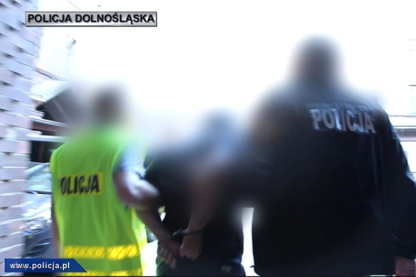 Wrocławscy policjanci zatrzymali 5 pseudokibiców z Lublina