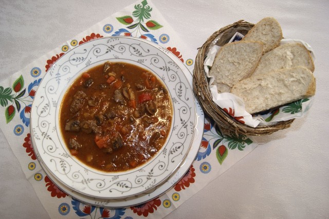 Przepis na najlepszą zupę gulaszową w gminie Wielichowo