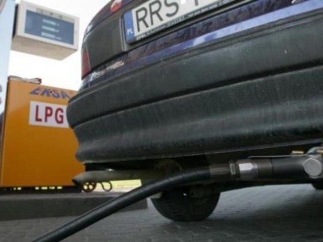 Będziemy mogli sami tankować LPG? Autogaz będzie tańszy?