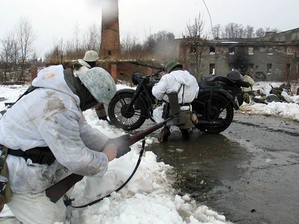 Rekonstrukcja walk o Stalingrad w Orzechowcach...