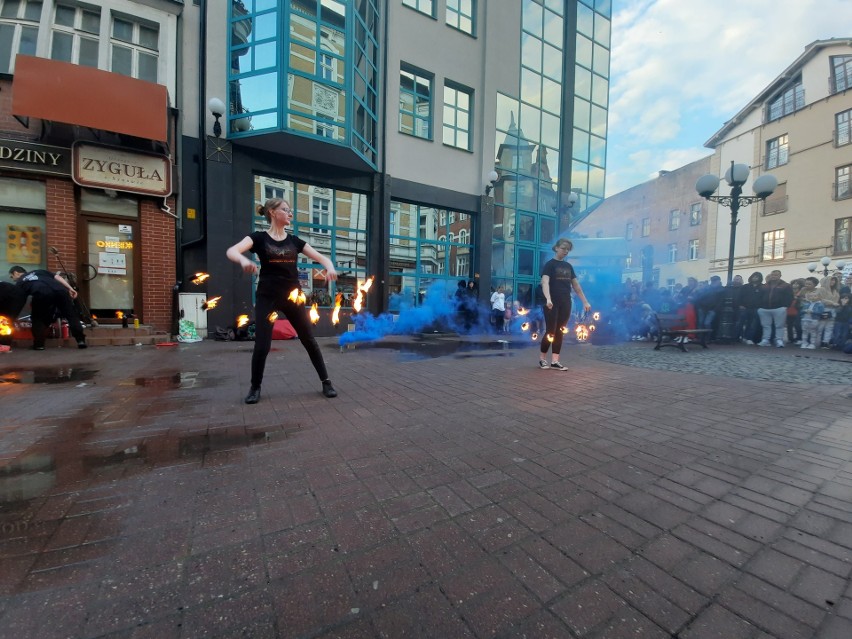 Nocny Szlak Kulturalny od lat przyciąga wielu mieszkańców.